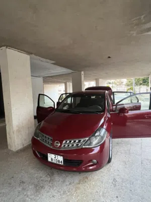 نيسان تيدا 2009