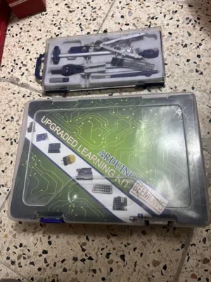 معدات هندسة السيطره والحاسبات وهندسة الكهرباء والميكانيك مرحله ثانيه وثالثه