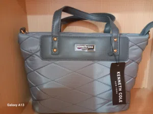 Kenneth cole women bag / حقيبة نسائية من كينيث كول