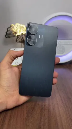 للبيع او البدل ريلميc55 وساعة هواوي جي تي6