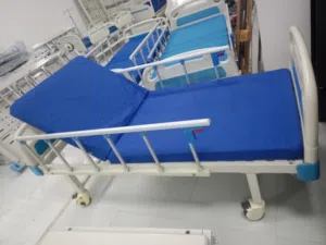 اسرة طبية بحالة جديد اسعار مخفضة جدا
