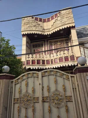 بيت في حي الرسالة الثانية طابقين والسعر بي مجال