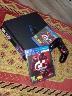 PS4 slim مجدد مع الضمان.