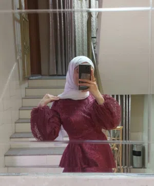 فستان سهرة لون خمري للبيع