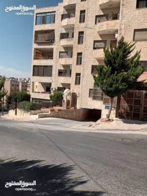 شقه للبيع في ضاحيه الرشيد 213م