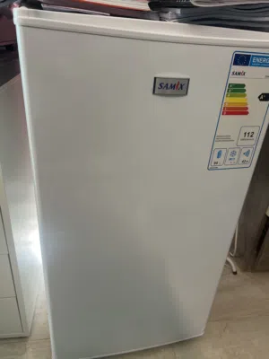 ثلاجة Samix للبيع