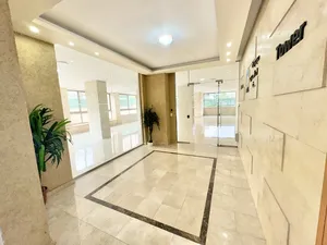 3 Bedrooms . 3 Bathrooms . 200 m24