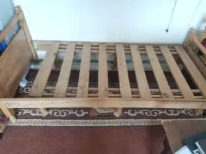 تختين خشب للبيع