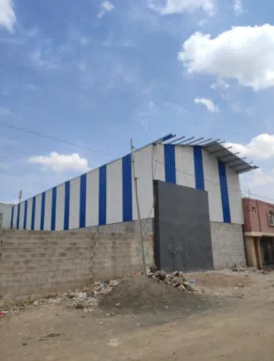 هنجر تجاري للأيجار