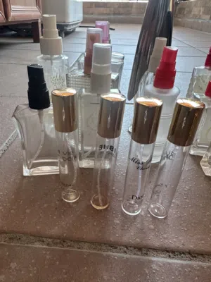 Empty perfume bottles - زجاج عطورات فارغة للبيع