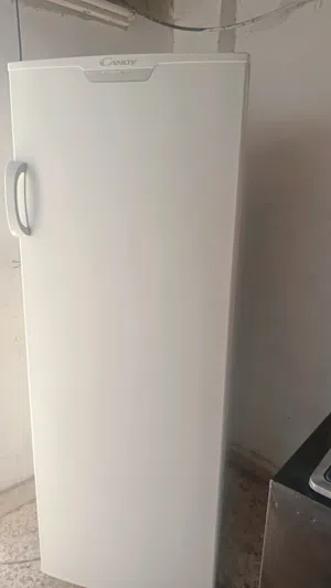 فريز لون ابيض نوعيه كاندي بحاله جيده جدا