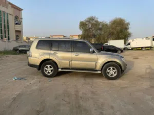 مستوبيشي باجيرو 2007 خليجي صبغ وكاله