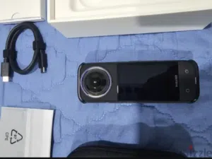 Insta 360 x 4