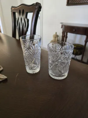 اكواب كرستال وmugs ماركه