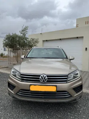 Used Volkswagen Touareg in Muscat