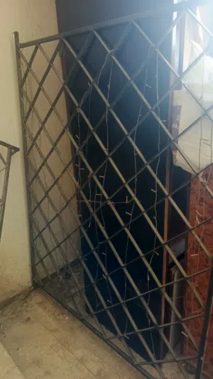 حميات شبابيك حديد ثقيل