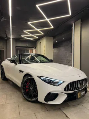 Mercedes SL55 AMG مرسيدس SL55 AMG موديل 2024 صفر كيلومتر (Zeroo) محرك 4000 سي سي V8 Biturbo توين تير