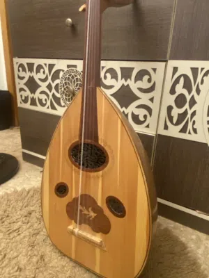 عود مصري اموره كويسه مع شنطه