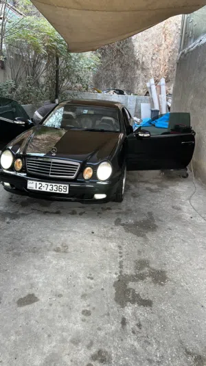 مرسيدس CLK200 كوبيه للبيع