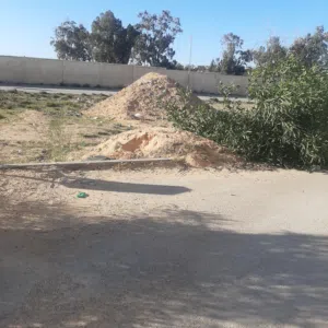 ارض واجهتين سكنيه تجاريه للبيع
