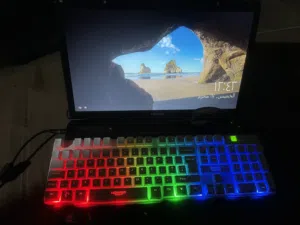 Toshiba core i3 350 6ram 298g hdd
