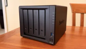 Synology DS423+ — سحابتك الخاصة في بيتك