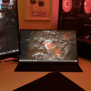 شاشه متنقله و مكسر mixer و قاعده شاشه و سماعه