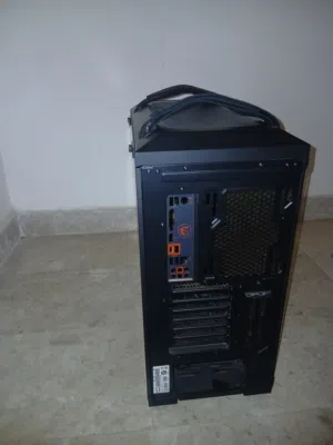 كيس كمبيوتر  Asus