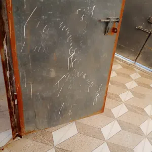 باب مستخدم