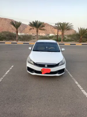 سوزوكي سياز للبيع