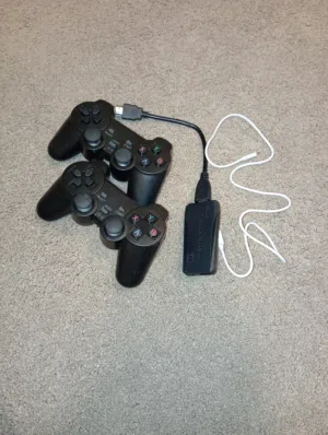 جهاز ألعاب Game Stick 4K (مثل الجديد - استخدام 3 أيام فقط!)