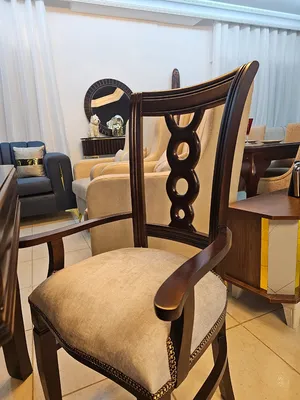 Dining Room Furniture . New0