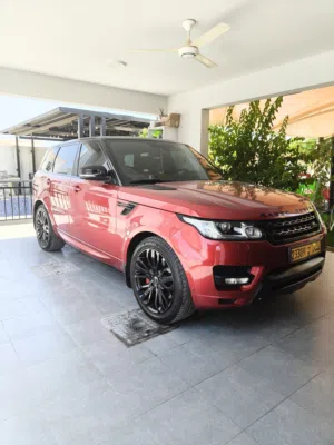 Used Land Rover Range Rover Sport in Al Batinah