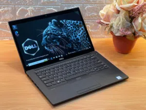 Dell latitude core i7 8th Gen Ram 08GB Ssd 256GB 14Touch  Display Microsoft Windows 10 Office 365