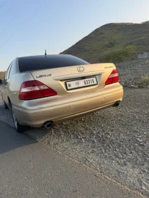 ( Dhs 13500/= Lexus LS430 - Model 2005- EXCELLENT CONDITION-  FUJAIRAH )
