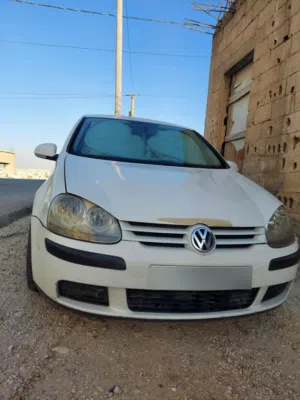 Used Volkswagen Golf in Zarqa