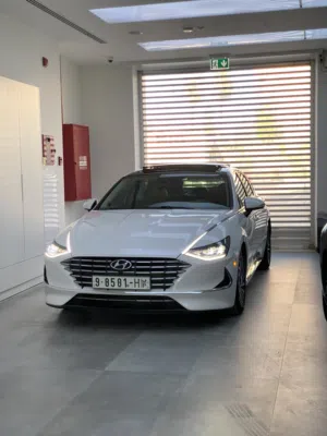 Hyundai Sonata Hybrid 2021