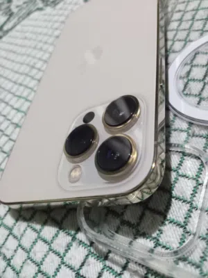 Apple iPhone 13 Pro Max 256 GB in Mafraq