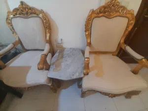 طقم كنب مصري فخم للبيع بحاله جيده جدا