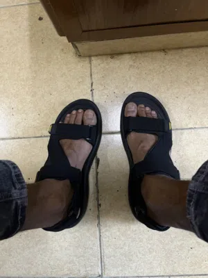 Sports sandals