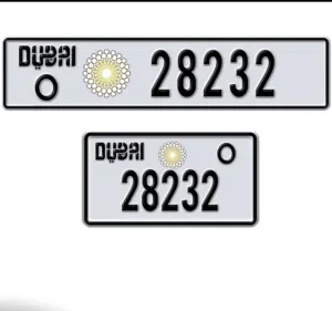 للبيع رقم دبي مميز مع ملكيته تربل 222