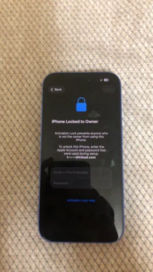Apple iPhone 16 128 GB in Irbid