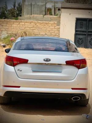 Used Kia K5 in Tripoli
