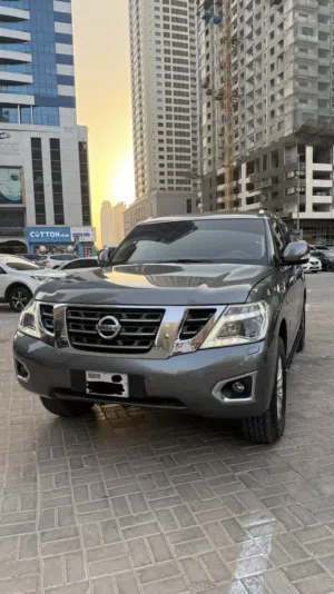 Nissan patrol SE 2017