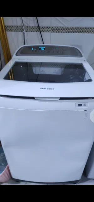 غسالة فول اوتماتيك سامسونج حجم 11kg باب اول أصلي نضيفه تغسل وتشطف بس ماتنشف  وبيها مجال حق التصليح