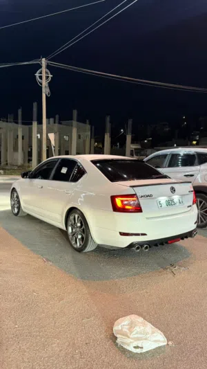 سكودا اوكاتفيا 2015