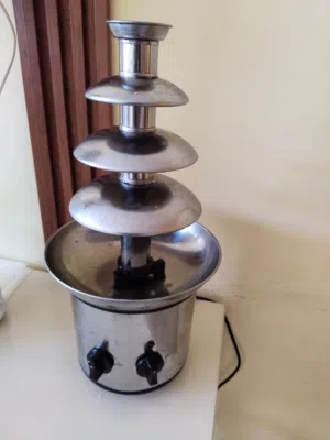 أدوات مطعم وحلويات