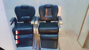 كرسي محل الحلاقه