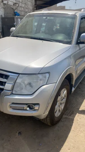 Used Mitsubishi Pajero in Kuwait City