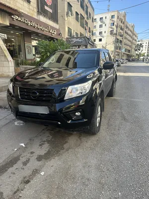 نيسان-ناڤارا-2017-ترخيص-2018-دفع-رباعي-جير-عادي-ماشيه-96-الف-كيلو-فقط-يد-اولى
